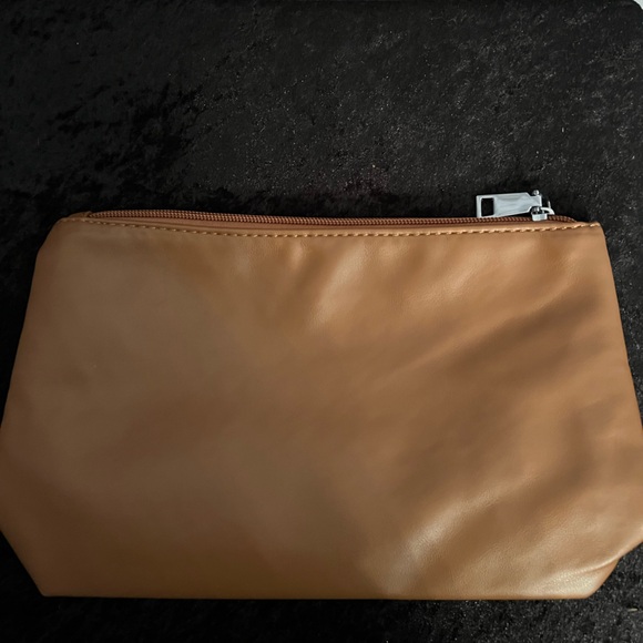 Queenoris NWT Large Capacity Classic Shoulder Bags, Brown Vegan F-10 - Picture 9 of 11